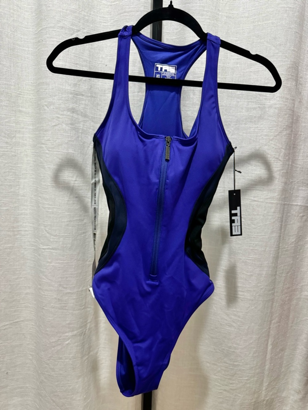 TA3 Scoopy Seamed Zip XS XLong NWT sculpting swimsuit